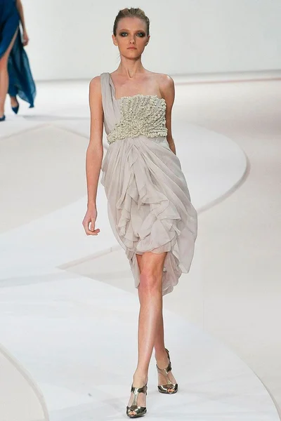 Look 34